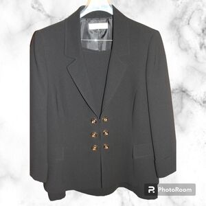 Tahari and Arthur S Levine Two Piece Suit